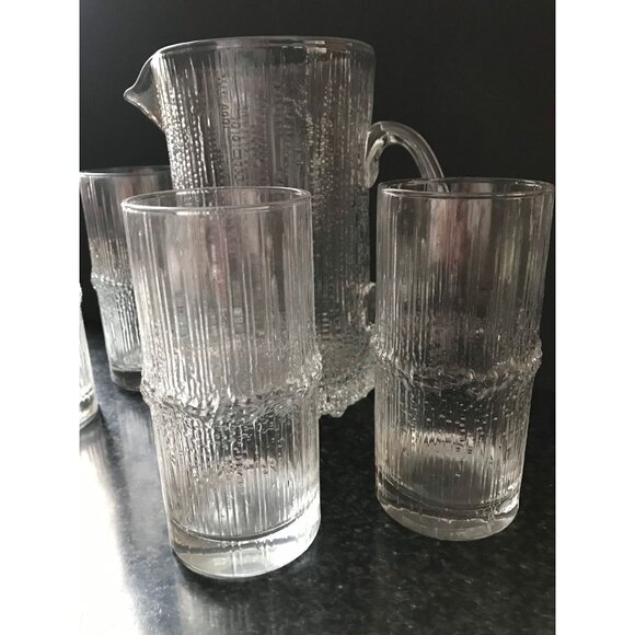 iittala IUltima Thule Ice Lip Pitcher With Four Water Tumblers Design Tapio - Picture 9 of 10